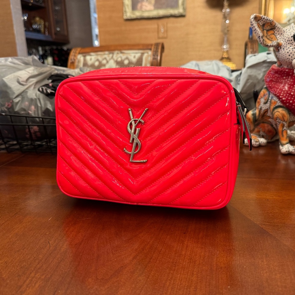 Saint Laurent Neon Pink Matelasse Patent Leather Lou Crossbody Camera Bag
